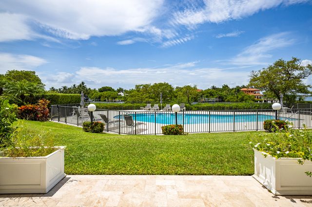 3474 S OCEAN Boulevard 10, Palm Beach, FL 33480