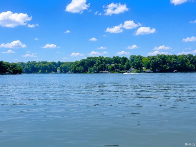 10318 N 1200 W, Monticello, IN 47960