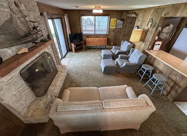 10318 N 1200 W, Monticello, IN 47960