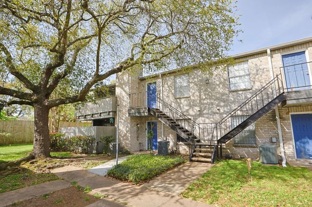 9700 Leawood Boulevard 1902, Houston, TX 77099