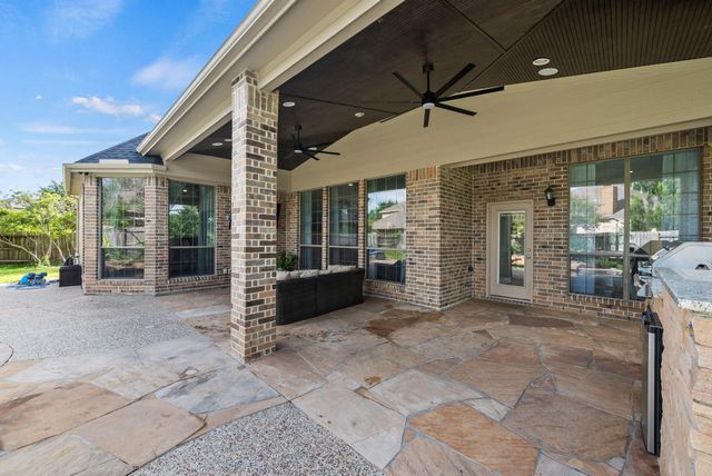 18442 S Settlers Shore Drive, Cypress, TX 77433