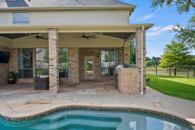 18442 S Settlers Shore Drive, Cypress, TX 77433