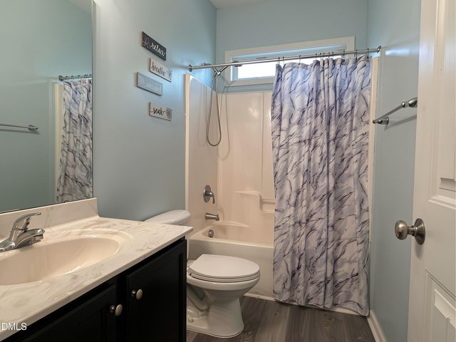31 Maple Leaf Court, Lillington, NC 27546