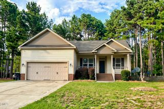 31 Maple Leaf Court, Lillington, NC 27546