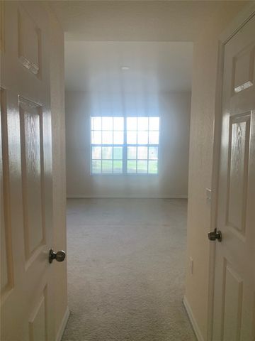 2440 57th Circle 2440, Vero Beach, FL 32966