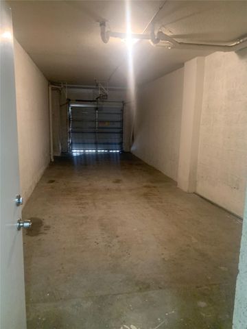 2440 57th Circle 2440, Vero Beach, FL 32966