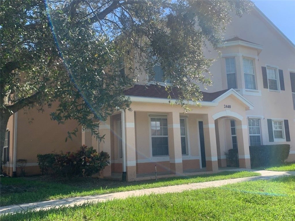 2440 57th Circle 2440, Vero Beach, FL 32966