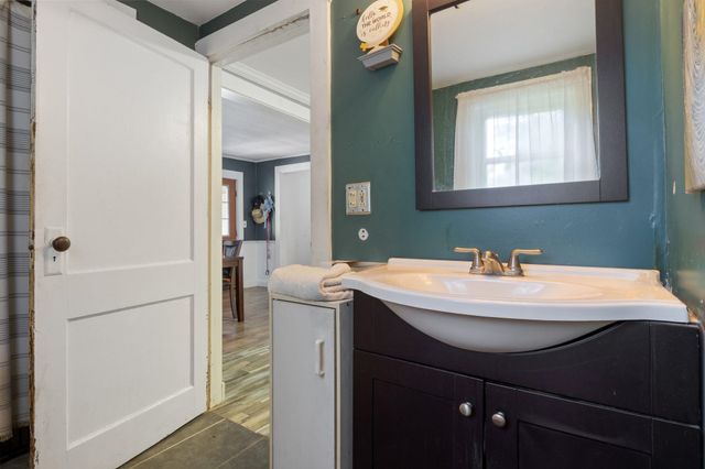 6 Brick Street, Somersworth, NH 03878