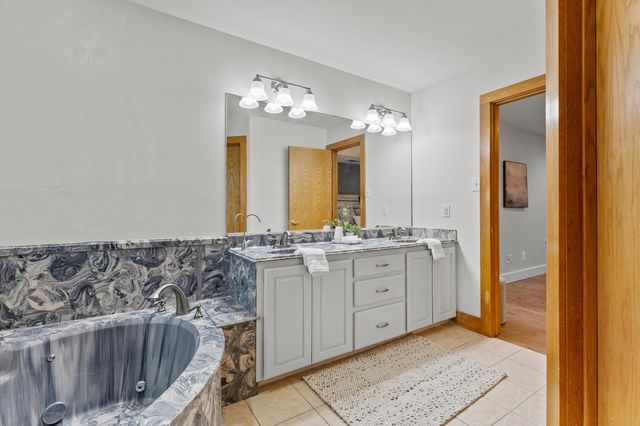 2972 County Road 4826, Wolfe City, TX 75496