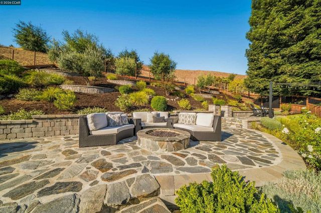 133 Sunhaven Rd, Danville, CA 94506