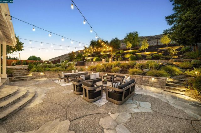 133 Sunhaven Rd, Danville, CA 94506