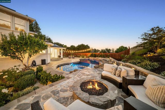 133 Sunhaven Rd, Danville, CA 94506