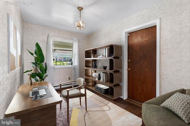 355 POINTFIELD DR, Harpers Ferry, WV 25425