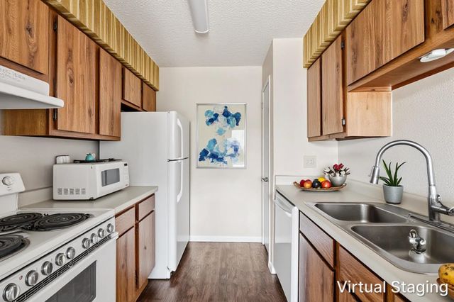 1500 Bay Area Boulevard C 209, Houston, TX 77058