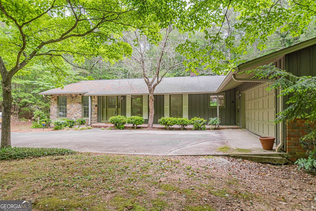729 Ga-92, Fayetteville, GA 30214