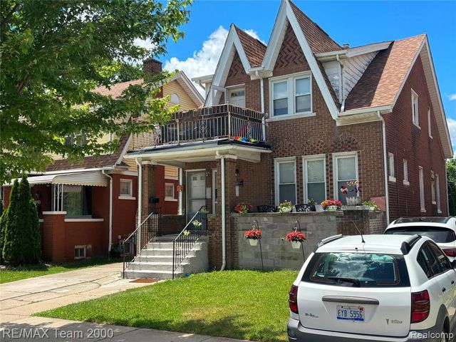 6911 Appoline Street, Dearborn, MI 48126