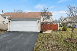 2016 Laura Lane, Chesterton, IN 46304