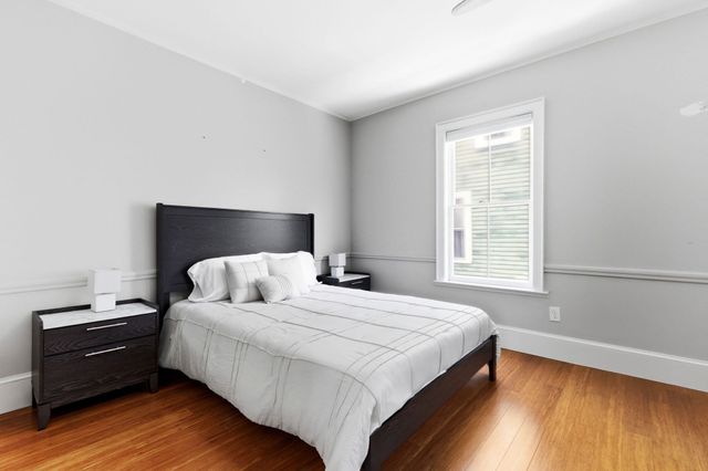 30 Boardman St 2, Salem, MA 01970
