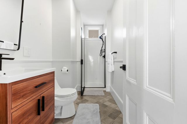 30 Boardman St 2, Salem, MA 01970