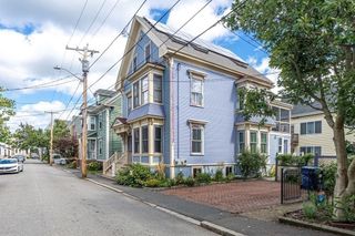 30 Boardman St 2, Salem, MA 01970