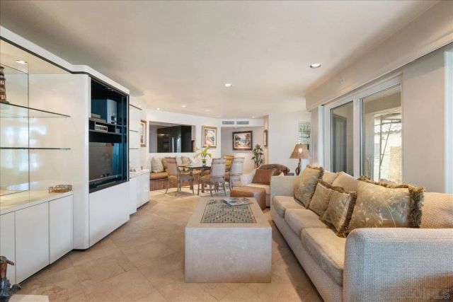 333 Coast Blvd 8, La Jolla, CA 92037