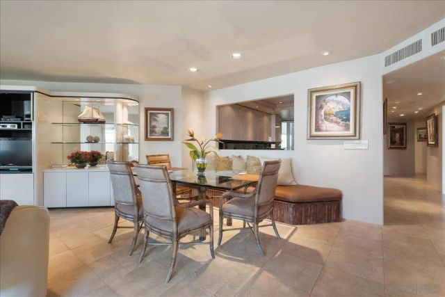 333 Coast Blvd 8, La Jolla, CA 92037