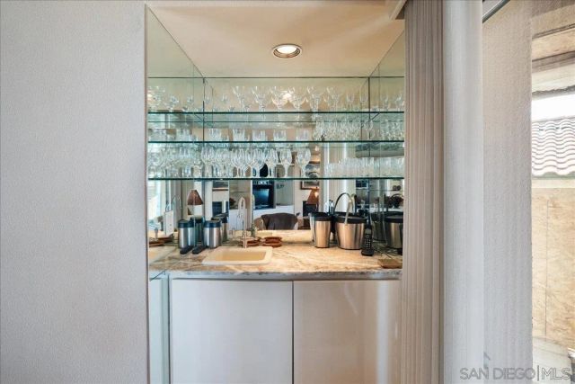 333 Coast Blvd 8, La Jolla, CA 92037