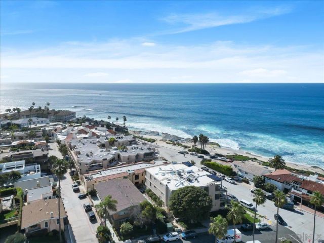 333 Coast Blvd 8, La Jolla, CA 92037