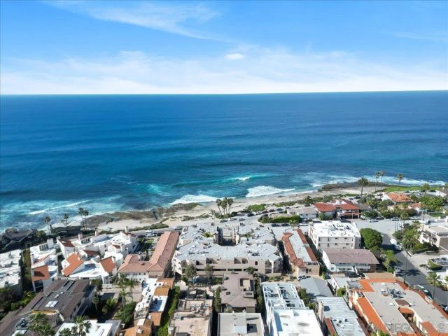 333 Coast Blvd 8, La Jolla, CA 92037