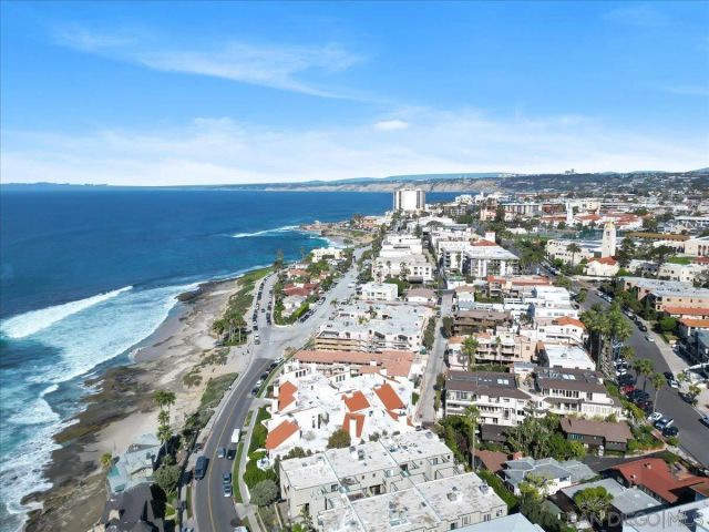 333 Coast Blvd 8, La Jolla, CA 92037