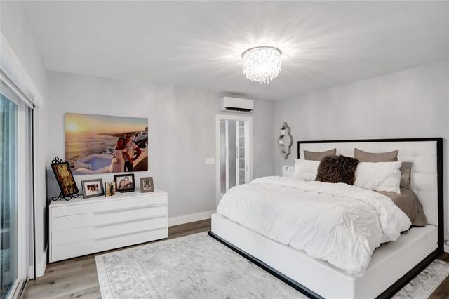 2051 NE 59th Court, Fort Lauderdale, FL 33308