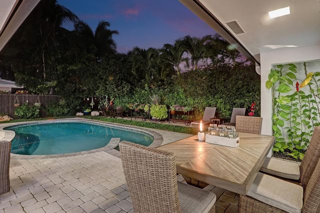 2051 NE 59th Court, Fort Lauderdale, FL 33308