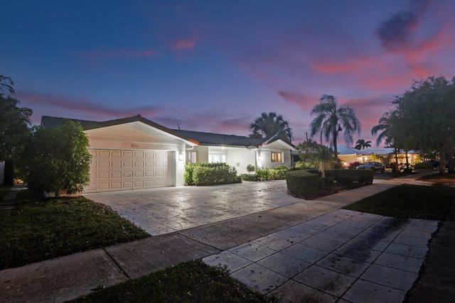 2051 NE 59th Court, Fort Lauderdale, FL 33308