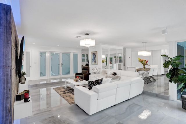 2051 NE 59th Court, Fort Lauderdale, FL 33308