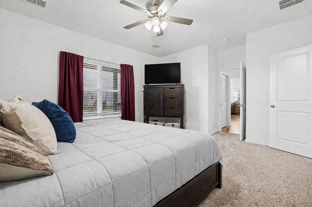 125 Shenandoah DR, Kyle, TX 78640