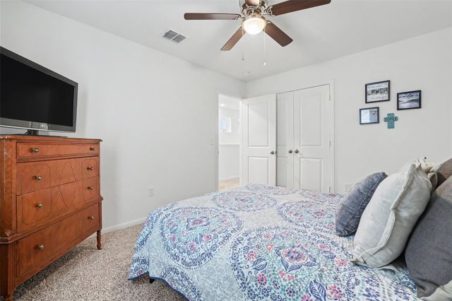 125 Shenandoah DR, Kyle, TX 78640