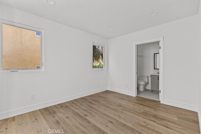 860 N Hudson Ave A, West Hollywood, CA 90005