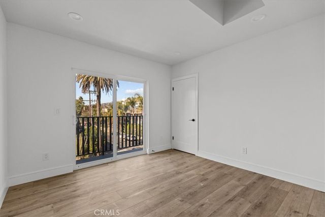 860 N Hudson Ave A, West Hollywood, CA 90005