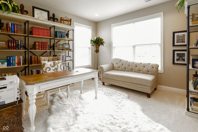 7362 Farlin Drive, Whitestown, IN 46075