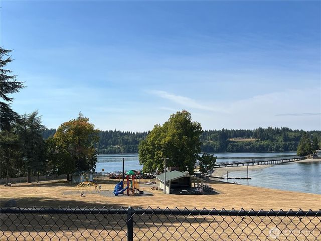 2528 Westwind Drive NW, Olympia, WA 98502