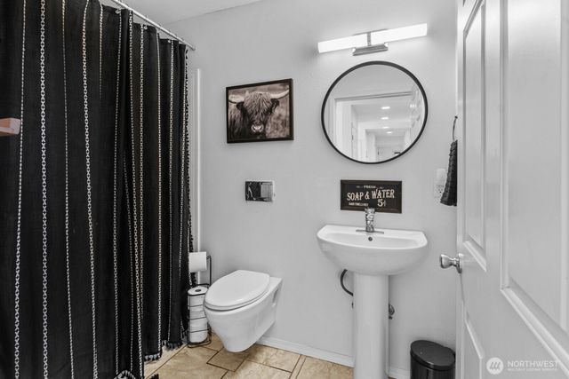 9405 Bridge Road SE, Yelm, WA 98597