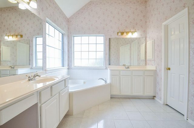 9403 Sundance Drive, Pearland, TX 77584