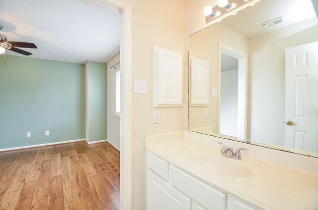 9403 Sundance Drive, Pearland, TX 77584