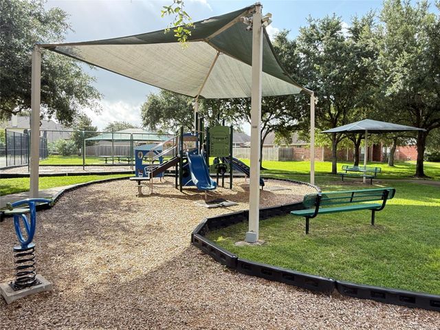 9403 Sundance Drive, Pearland, TX 77584