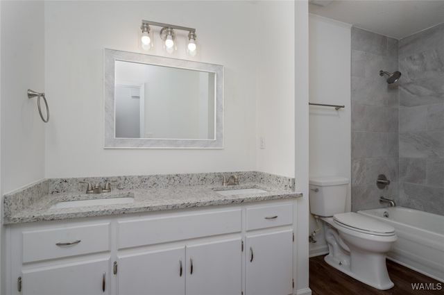 320 PINEVIEW NW, Fayette, AL 35555