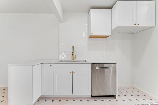 611 KIRK PL, San Antonio, TX 78225