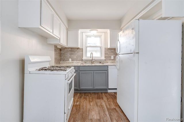 5961 Marvin Street, Taylor, MI 48180