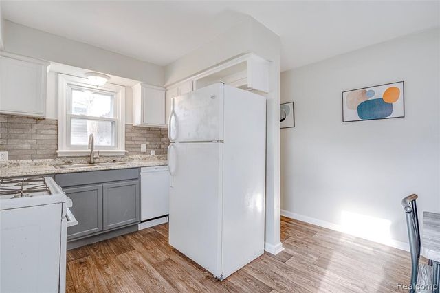 5961 Marvin Street, Taylor, MI 48180