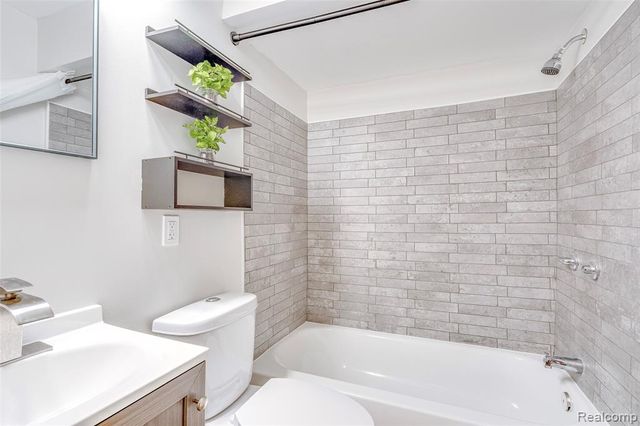 5961 Marvin Street, Taylor, MI 48180