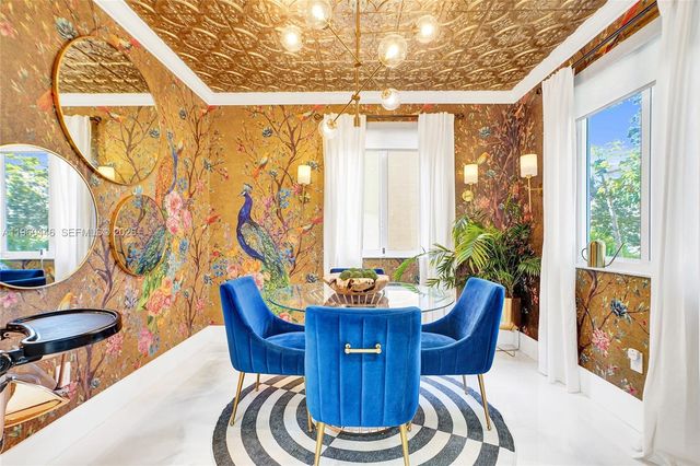 20456 NW 8th Ct, Miami Gardens, FL 33169